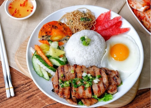 Marketing Cho Quán Cơm Tấm